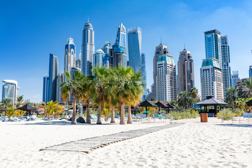 Zájezd do Dubaje z Prahy na týden do výborně hodnoceného 4* resortu přímo u pláže se snídaní za 16 990 Kč!