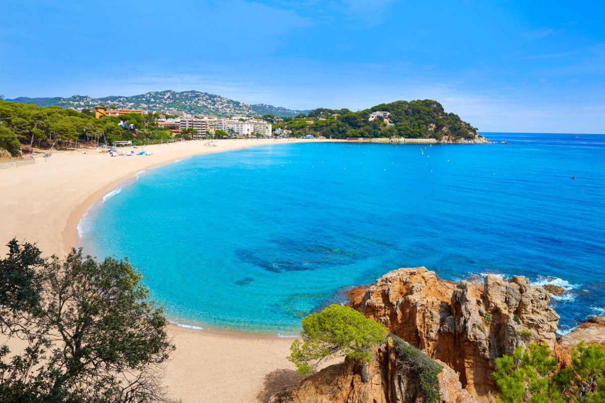 Zájezd do Španělska (Costa Brava) z Prahy na týden do výborně hodnoceného 4* hotelu s polopenzí za 11 990 Kč!
