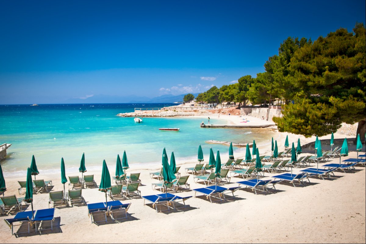 Zájezd do Albánie z Prahy na týden do dobře hodnoceného 4* resortu s ALL INCLUSIVE za 8 190 Kč!