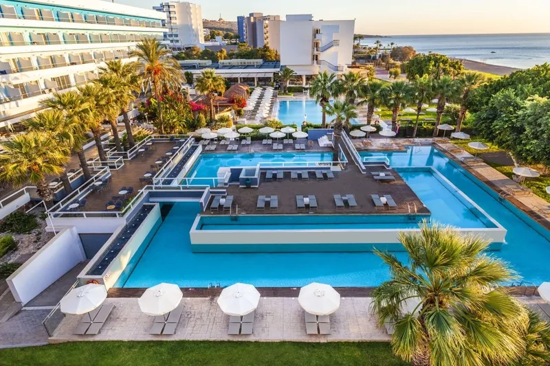 Zájezd na Rhodos z Brna na týden do skvěle hodnoceného 4* resortu u pláže s ALL INCLUSIVE za 14 990 Kč!