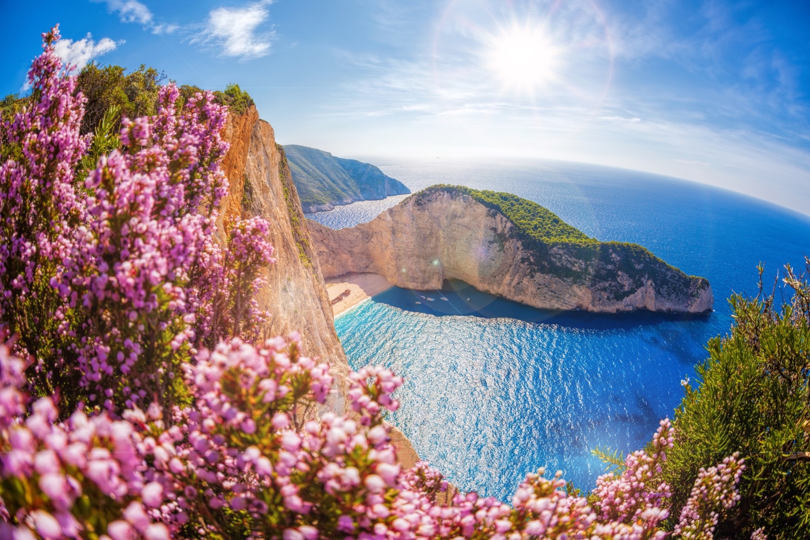 Zájezd na Zakynthos z Prahy na týden do výborně hodnoceného 4* hotelu s ALL INCLUSIVE za 17 990 Kč!