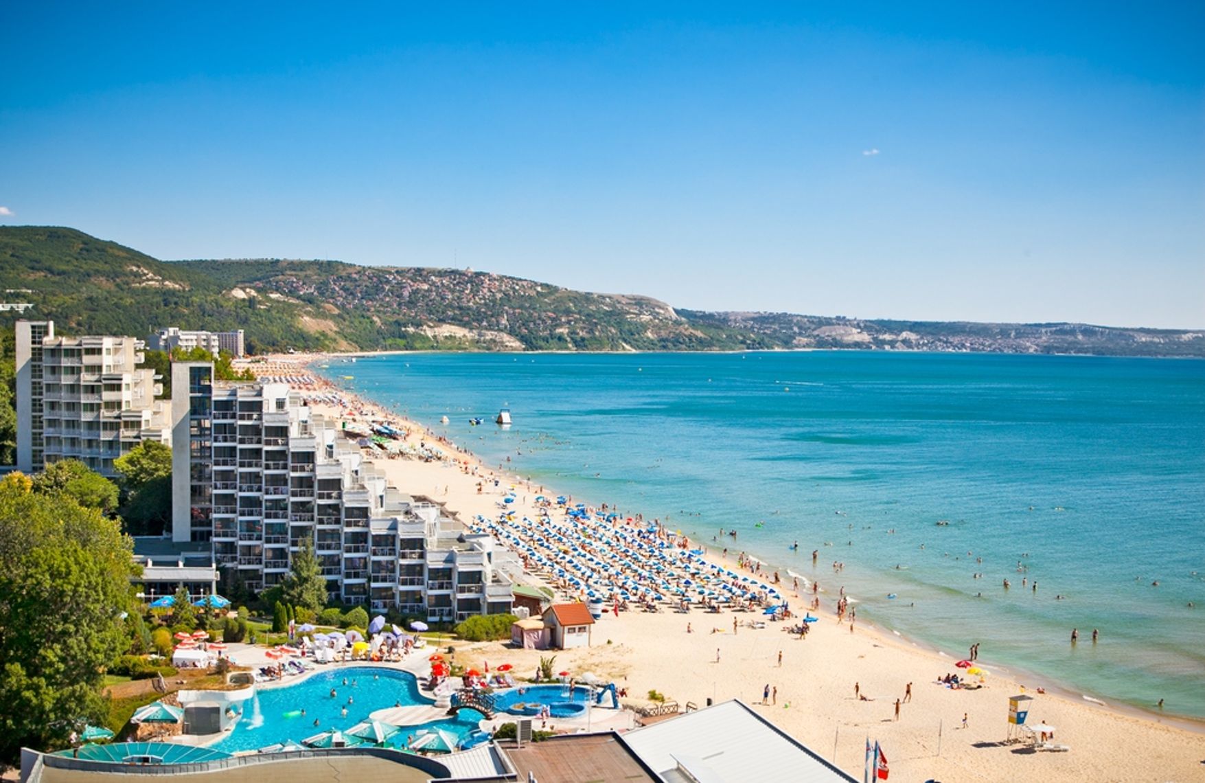 Zájezd do Bulharska z Prahy, Brna či Ostravy na týden do dobře hodnoceného 4* hotelu u pláže s polopenzí za 6 590 Kč!