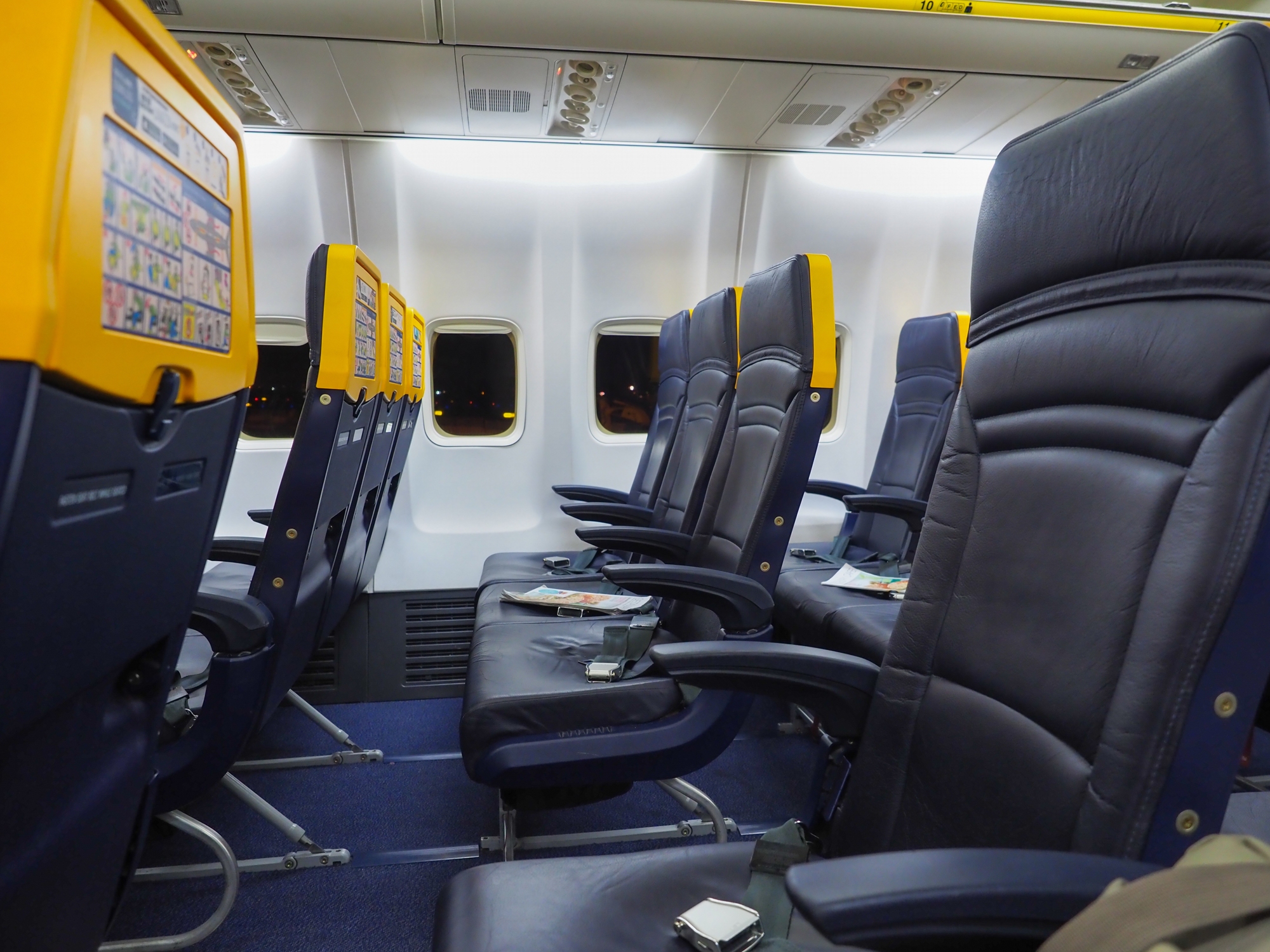 Ryanair místa v letadle.jpg