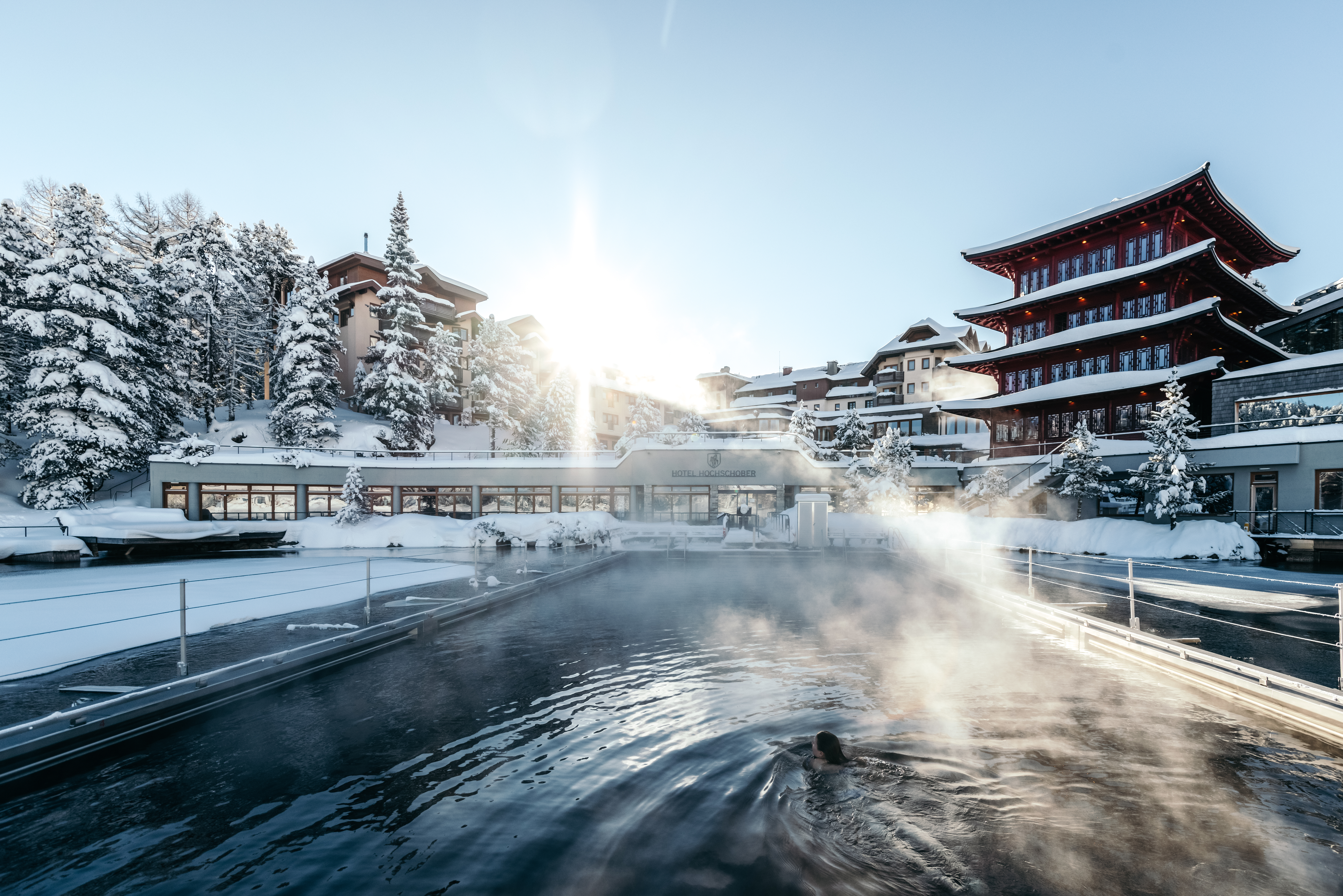 See-Bad, vyhřívaná část jezera přímo u hotelu