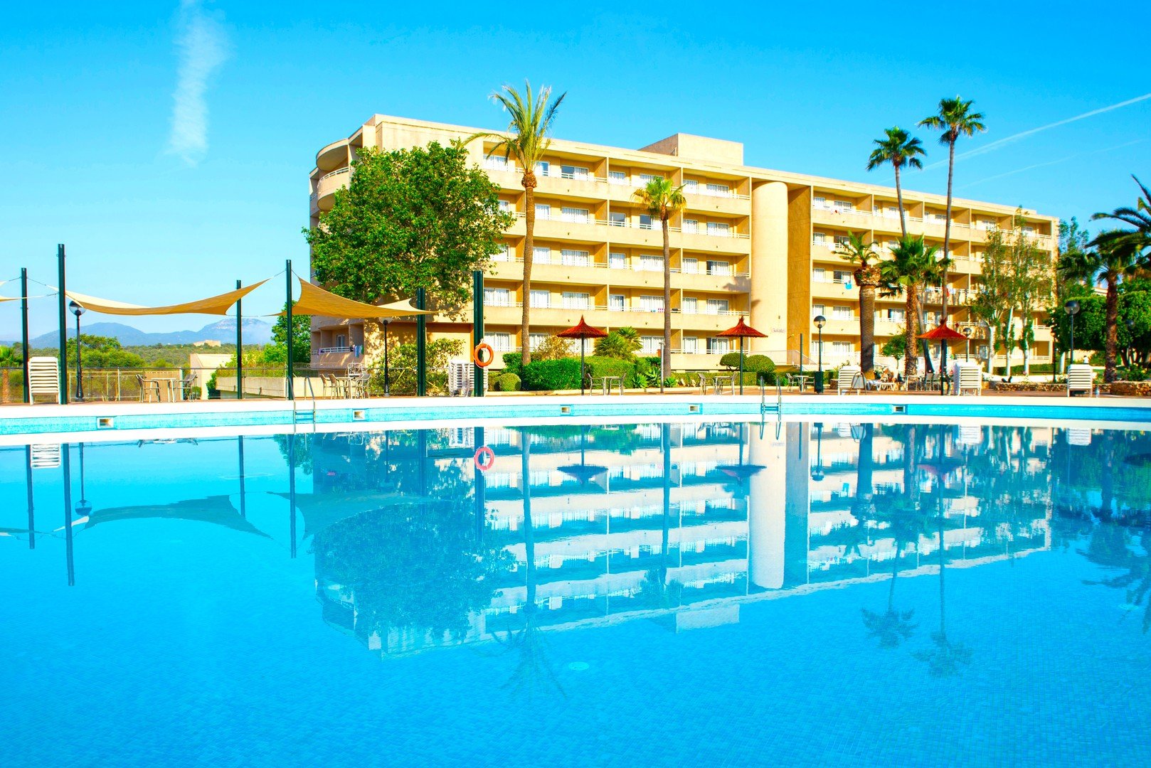 Zájezd na Mallorcu z Českých Budějovic na týden do dobře hodnoceného hotelu s ALL INCLUSIVE za 15 490 Kč!