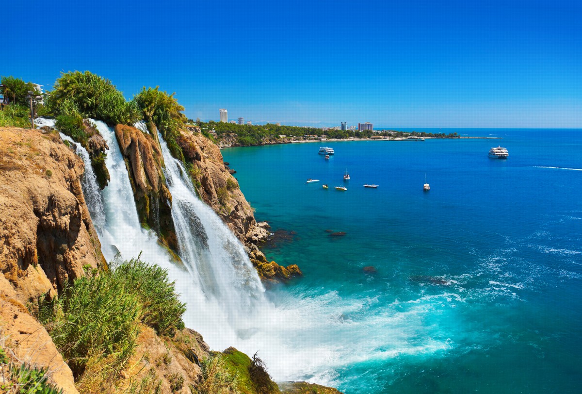 Zájazd do Turecka z Bratislavy na týždeň do skvele hodnoteného 5* rezortu s ALL INCLUSIVE za 556 EUR!